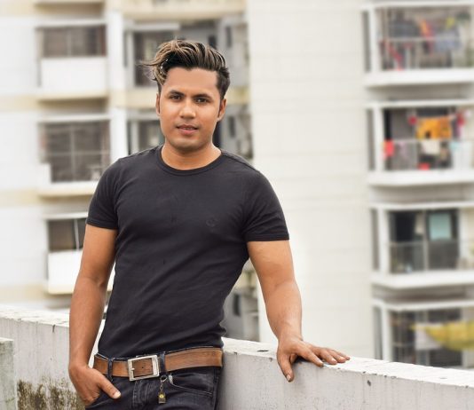 Wielu szuka tanich koszulek męskich