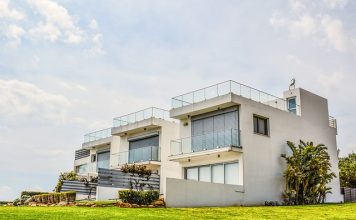 Parkiet drewniany, jako rodzaj często stosowanej podłogi drewnianej