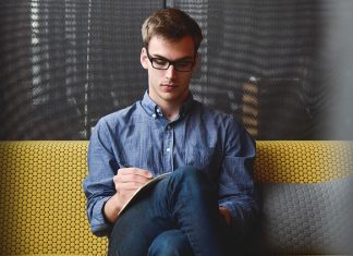 O stereotypach na temat pracy w reklamie