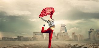 Jakim prezentem zadowolić kobietę