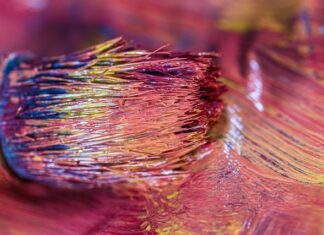 Czy można malować tynk mozaikowy?