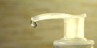 Czym dezynfekować sprzęt pszczelarski?