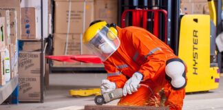 Jakie nakolanniki do paneli?