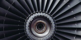 Co piszczy w silniku?