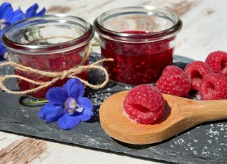 Jak samemu zrobić preparat na chwasty?