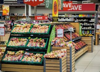 Na co zwrócić uwagę przy zakupie narożnika do salonu?