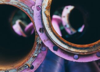 Jakie rury do rozdrabniacza WC?