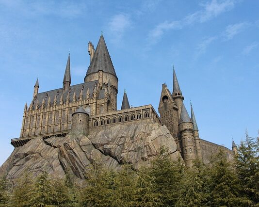 Gdzie kupić najtaniej Hogwart Legacy?