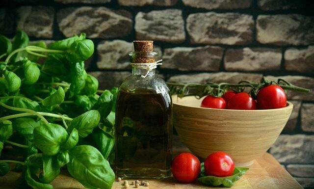 Czy pomidory trzeba podlewać codziennie?