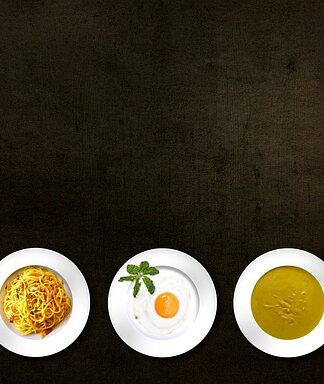 W jakiej misce wyrabiać chleb?