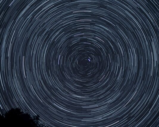 Dlaczego myjka Karcher zostawia smugi?