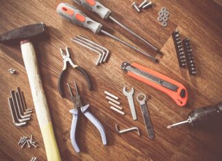 Ile waży Młot Thora?