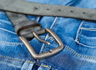 Co ile wymiana paska osprzętu?