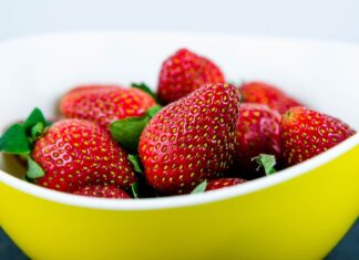 Ile ml ma miska z IKEA?