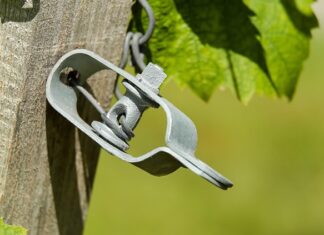 Z czego zrobić napinacz?