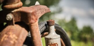 Czy auto odpali z uszkodzonym alternatorem?