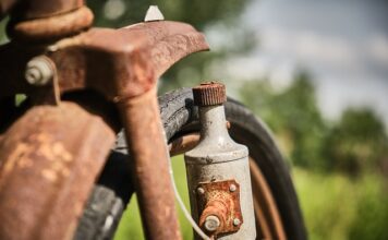 Czy auto odpali z uszkodzonym alternatorem?