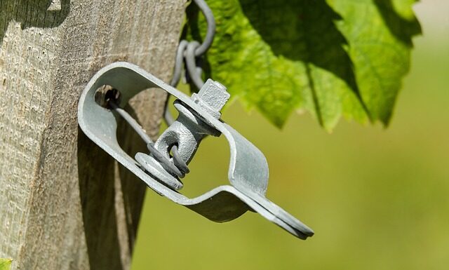 Kiedy trzeba wymienić napinacz paska klinowego?