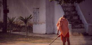 Jak nazywa się miotłą z Harrego Pottera?